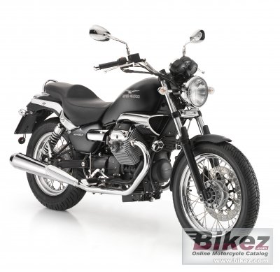 2011 Moto Guzzi Nevada Aquila Nera photo